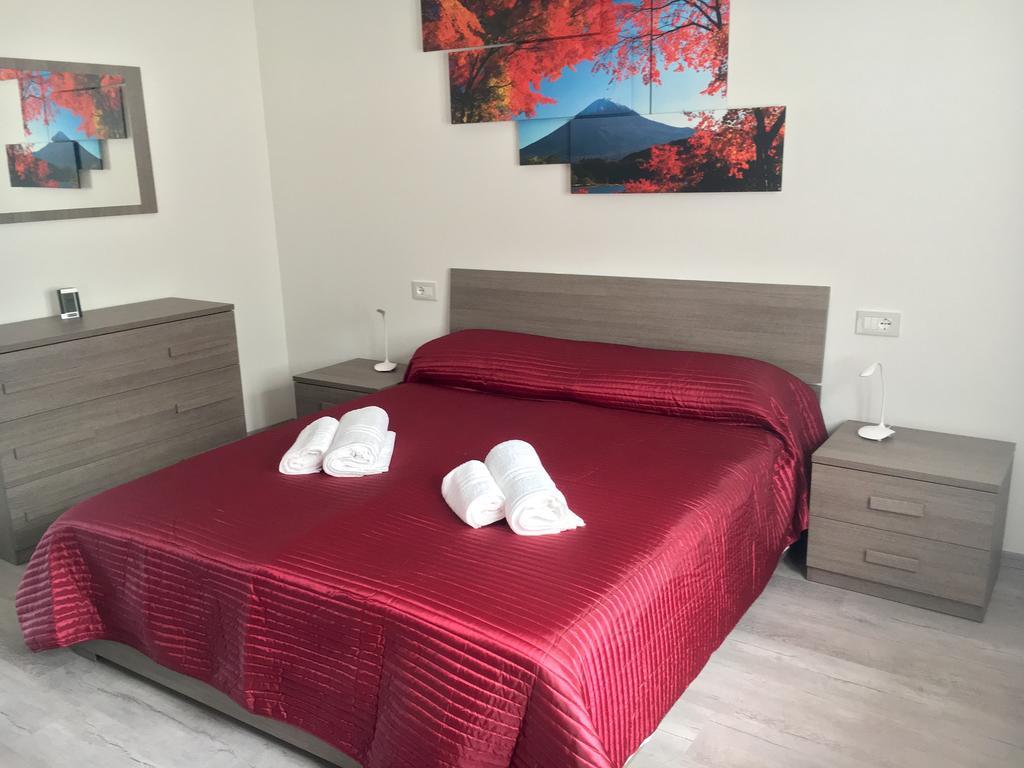 Cosy Torri Apartments トッリ・デル・ベーナコ エクステリア 写真
